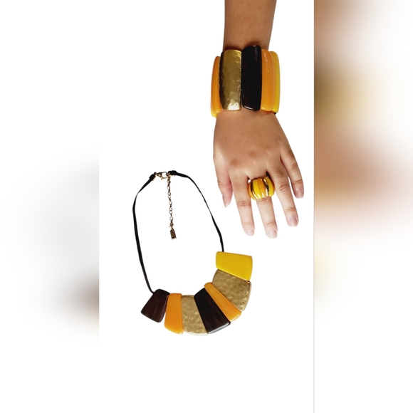 Vtg. Keneth Cole NY Set - Picture 5 of 9